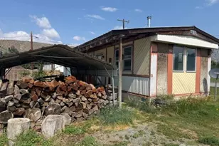 229 Johnathan St, Tonasket, WA 98855 - Photo 2