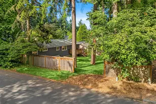 12856 NE 91st St, Kirkland, WA 98033 - Photo 24