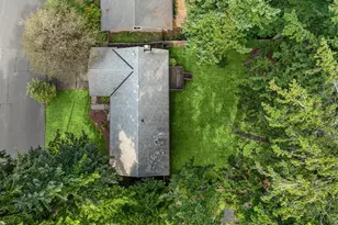 12856 NE 91st St, Kirkland, WA 98033 - Photo 30