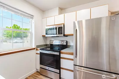 3374 Southbend Place #101, Bellingham, WA 98226 - Photo 6