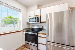 3374 Southbend Pl, Bellingham, WA 98226 - Photo 6