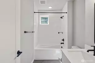 1672 Aspen Dr, Camano Island, WA 98282 - Photo 12