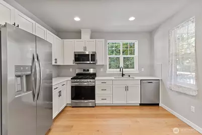1672 Aspen Drive, Camano Island, WA 98282 - Photo 14