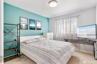 16901 Woodside Drive SE, Renton, WA 98058 - Photo 18