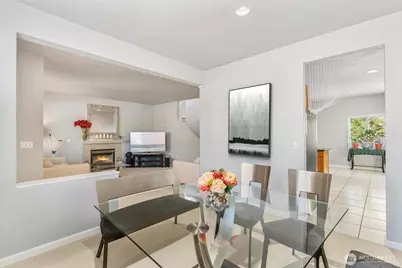 16901 Woodside Drive SE, Renton, WA 98058 - Photo 12