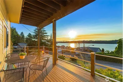 3643 Beach Drive E, Port Orchard, WA 98366 - Photo 36