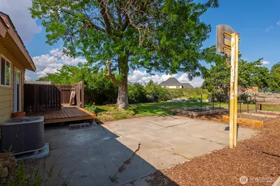 272 D Street SE, Ephrata, WA 98823 - Photo 34