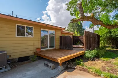 272 D Street SE, Ephrata, WA 98823 - Photo 6