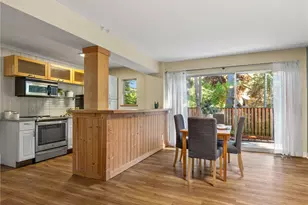 465 Winslow Way E, Bainbridge Island, WA 98110 - Photo 12