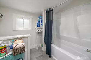 533 Fidalgo St, Sedro Woolley, WA 98284 - Photo 16