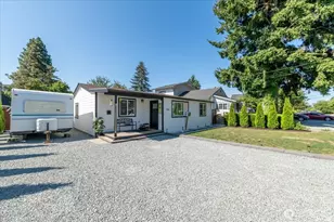 533 Fidalgo St, Sedro Woolley, WA 98284 - Photo 2