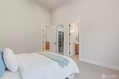 2423 129th Avenue SE, Bellevue, WA 98005 - Photo 26