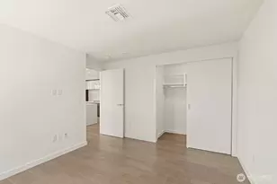 188 Bellevue Way NE, Bellevue, WA 98004 - Photo 16