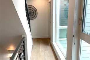 1730 NW 60th St, Seattle, WA 98107 - Photo 12