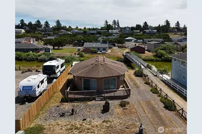 34500 G Street, Ocean Park, WA 98640 - Photo 1