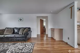 920 E 31st St, Bremerton, WA 98310 - Photo 10