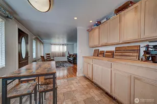 920 E 31st St, Bremerton, WA 98310 - Photo 12