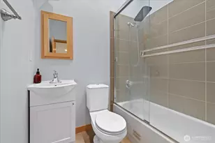 9748 4th Ave NW, Seattle, WA 98117 - Photo 20