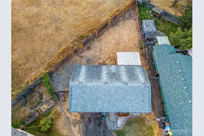 1306 Sherwood Court E, Tacoma, WA 98445 - Photo 28