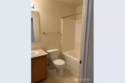 2055 Garry Oaks Avenue #B, DuPont, WA 98327 - Photo 14