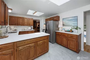 12822 NE 68th St, Kirkland, WA 98033 - Photo 18