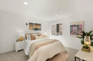 9223 B 14th Ave NW, Seattle, WA 98117 - Photo 18