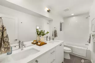 9223 B 14th Ave NW, Seattle, WA 98117 - Photo 16