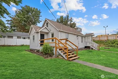 6215 28th Street NE, Tacoma, WA 98422 - Photo 1
