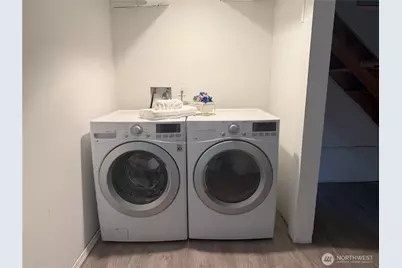 4329 NE 56th Street, Seattle, WA 98105 - Photo 30