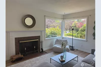 4329 NE 56th Street, Seattle, WA 98105 - Photo 4