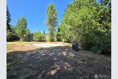 10433 Slater Avenue NE, Kirkland, WA 98033 - Photo 2
