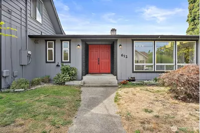 612 7th St SW, Puyallup, WA 98371 - Photo 2