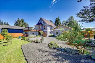 262 Margaret St, Port Ludlow, WA 98365 - Photo 32