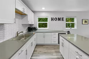 262 Margaret St, Port Ludlow, WA 98365 - Photo 16