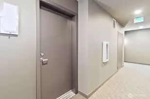 10000 Main St, Bellevue, WA 98004 - Photo 22