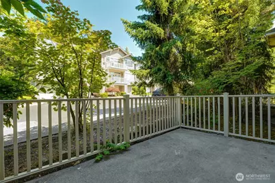 18606 NE 57th Street, Redmond, WA 98052 - Photo 20