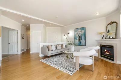 18606 NE 57th Street, Redmond, WA 98052 - Photo 4