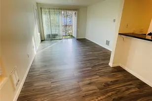 14006 SE 6th, Bellevue, WA 98007 - Photo 4