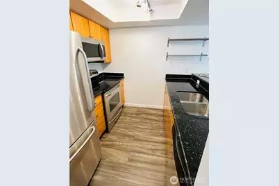 14006 SE 6th #10, Bellevue, WA 98007 - Photo 8