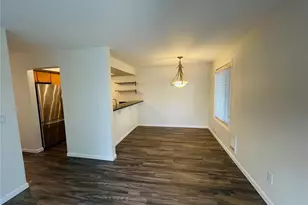 14006 SE 6th, Bellevue, WA 98007 - Photo 2