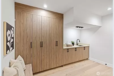 14 158th Place NE, Bellevue, WA 98008 - Photo 32