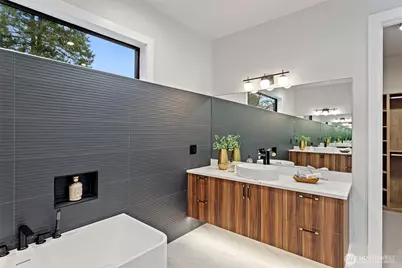 14 158th Place NE, Bellevue, WA 98008 - Photo 28