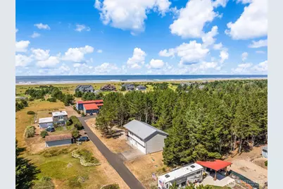 1205 116th Lane, Long Beach, WA 98631 - Photo 2