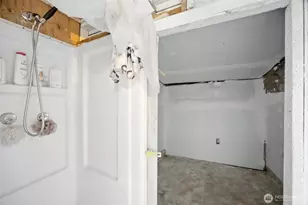 618 N 3rd Ave, Kelso, WA 98626 - Photo 24