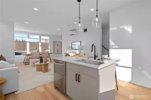 1704 A N 47th St, Seattle, WA 98103 - Photo 12