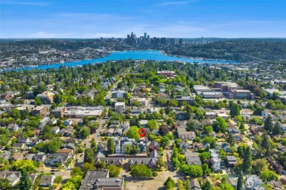 1704 A N 47th Street, Seattle, WA 98103 - Photo 38