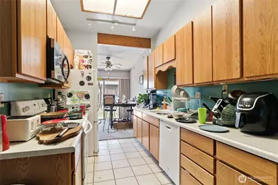 9035 Forrestal Lane, Moses Lake, WA 98837 - Photo 8