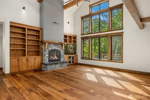 9721 NE Charisma Cir, Bainbridge Island, WA 98110 - Photo 8