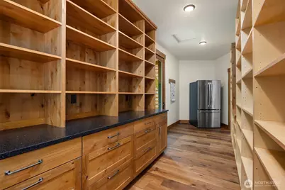 9721 NE Charisma Circle, Bainbridge Island, WA 98110 - Photo 16