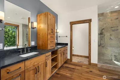 9721 NE Charisma Circle, Bainbridge Island, WA 98110 - Photo 20